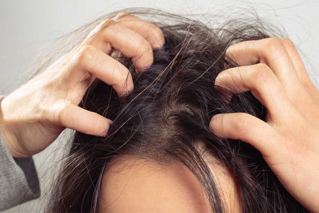 cuir chevelu qui gratte signification spirituelle 1